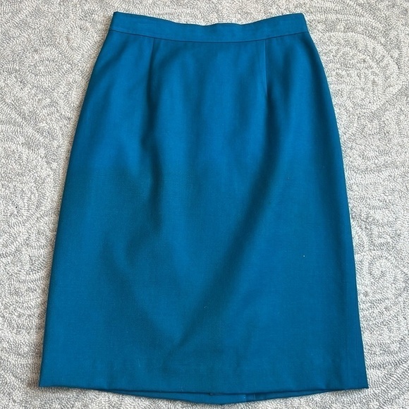 VINTAGE wool pencil skirts Waist 13’ - Picture 4 of 9
